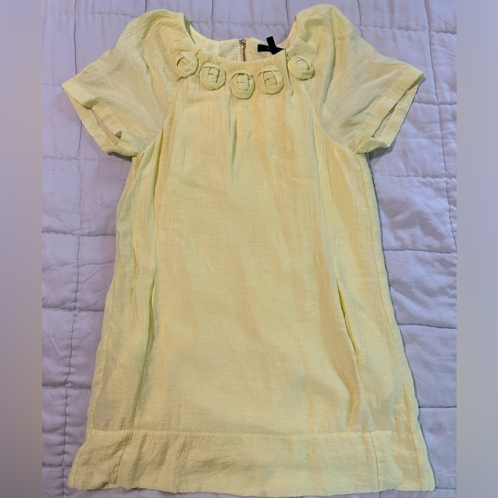 BCBG citron dress with pockets sz 6